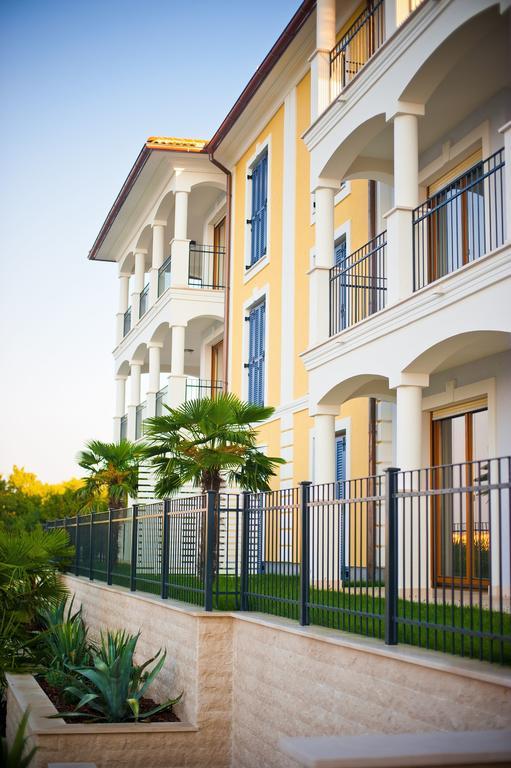 Apartments Poville Residence Povile Exterior foto