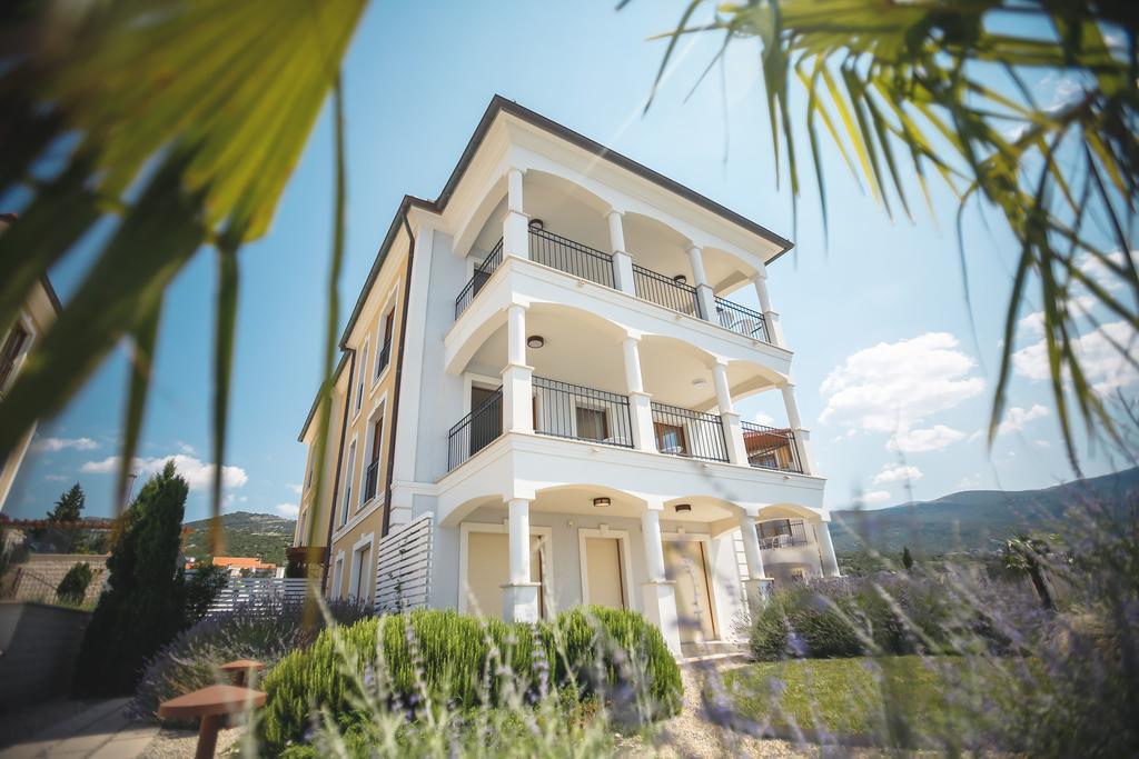 Apartments Poville Residence Povile Exterior foto